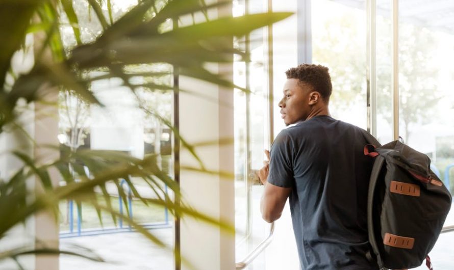 Купить диплом в Москве быстро и без проблем